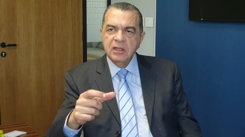 شريف الكيلاني، نائب وزير المالية للسياسات الضريبية