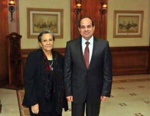 المناضلة الراحلة/ شاهندة مقلد مع سيادة الرئيس عبد الفتاح السيسي