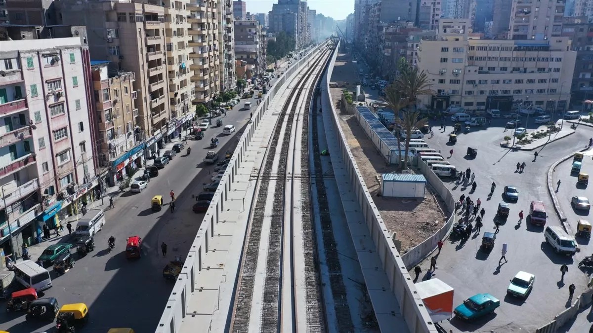 مترو الإسكندرية - وزير النقل يعلن بدء تشغيل مترو الإسكندرية رسميًا في إبريل 2027
