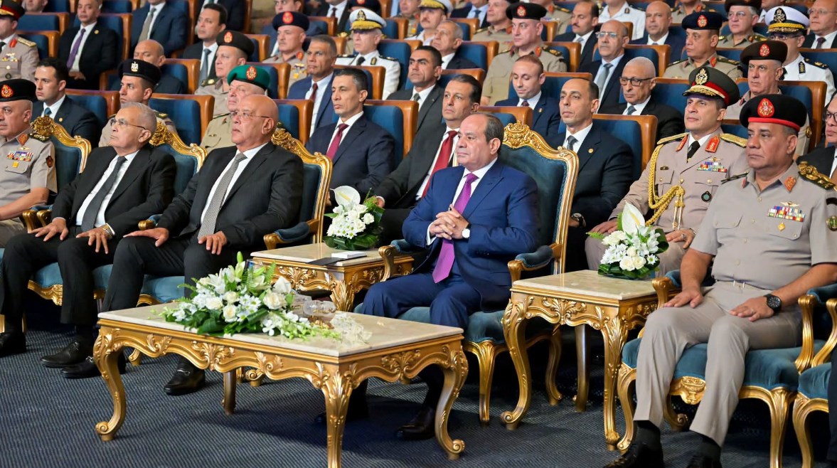 الرئيس عبد الفتاح السيسي - السيسي: استمرار محاولات بناء انطباع سلبي عن ممارسات وزارة الداخلية