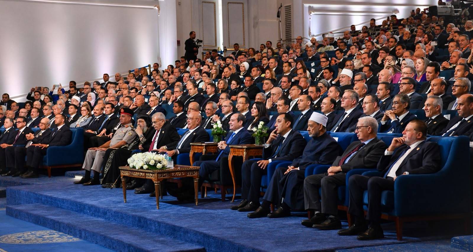 الرئيس عبد الفتاح السيسي - السيسي يشارك في جلسة حول الخطاب الديني والقيم المجتمعية بمنتدى مصر 2026