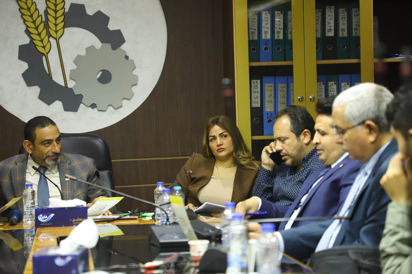 غرفة صناعة الحبوب - غرفة الحبوب تطالب بمنع تخزين القمح في الشون الترابية وقصر الاستلام على الجهات المتطورة