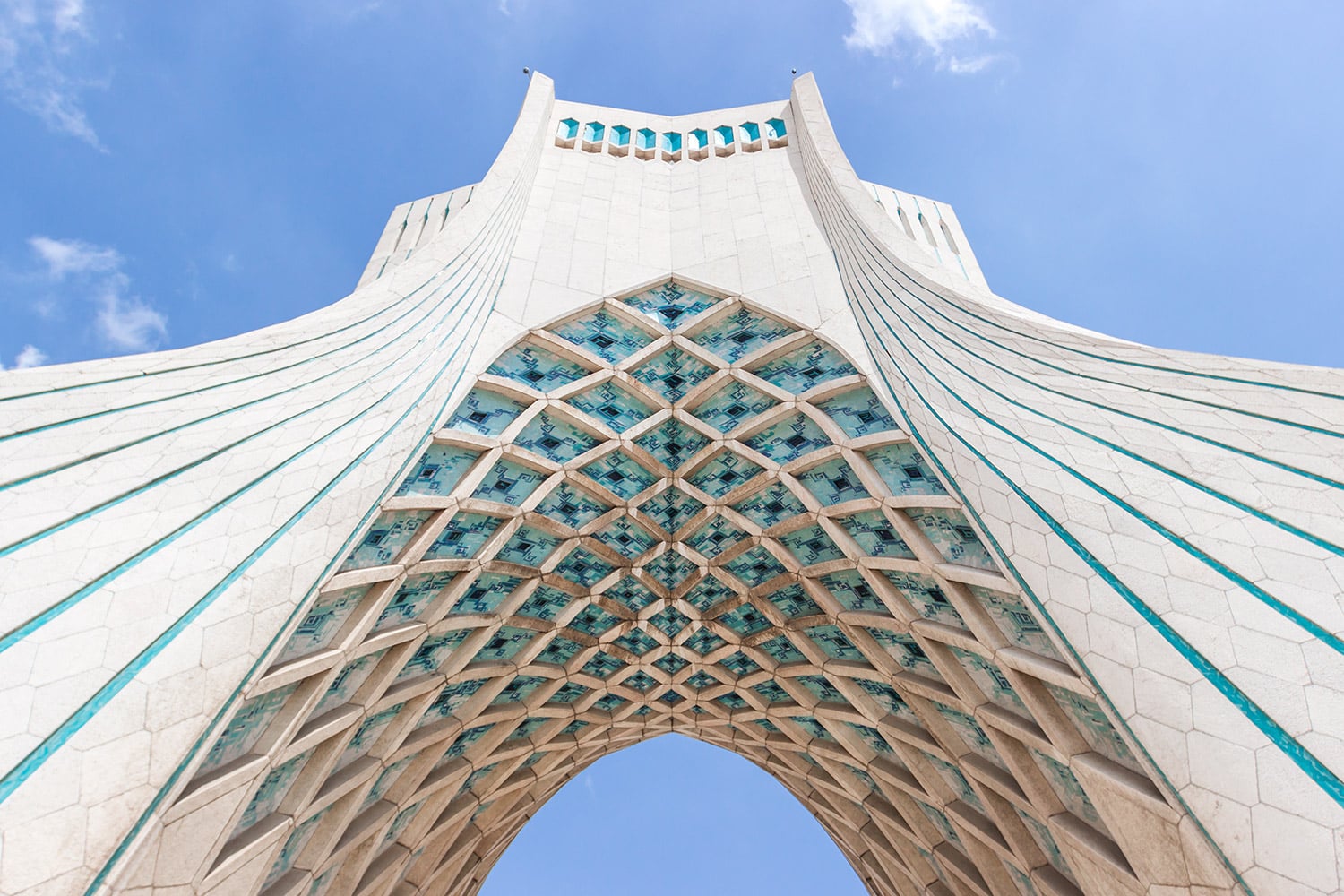 مسؤولين إيرانيين في طهران - اجتماع في طهران بين السعودية وتركيا وباكستان وإيران بشأن التنسيق الإقليمي