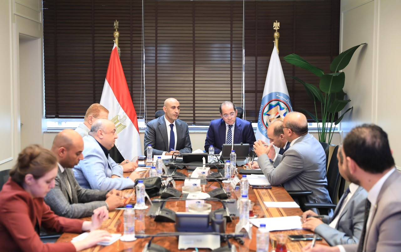 خطة زيادة مرتبات المعلمين - وزير المالية: رفع الحد الأدنى لأجور المعلمين إلى 15 ألف جنيه خلال عامين